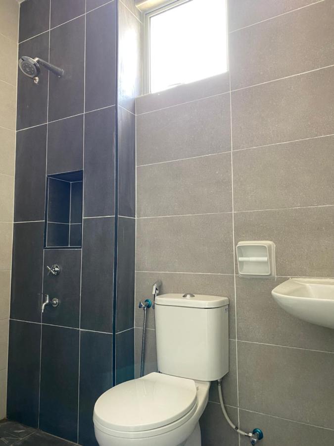 Cempaka Homestay Soga Perdana Batu Pahat Ngoại thất bức ảnh