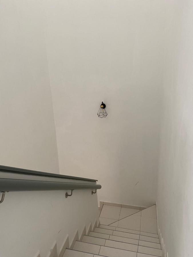 Cempaka Homestay Soga Perdana Batu Pahat Ngoại thất bức ảnh