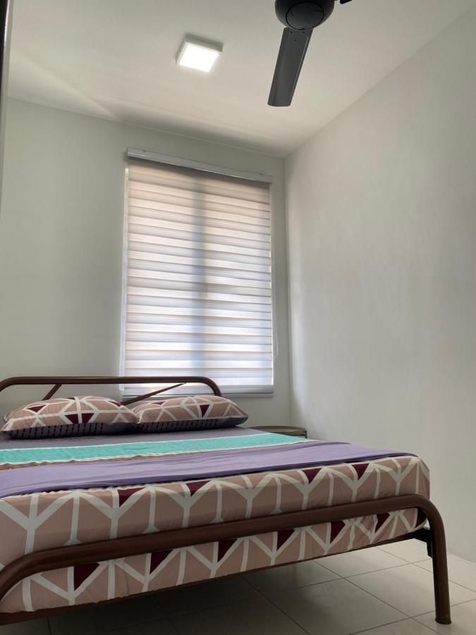 Cempaka Homestay Soga Perdana Batu Pahat Ngoại thất bức ảnh